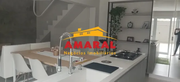 Sobrado com 2 Quartos à venda, 147m² no Jardim Vitória, Suzano