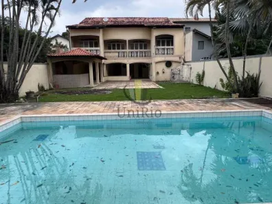 Casa com 7 Quartos à venda, 300m² no Campo Grande, Rio de Janeiro