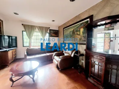 Casa com 3 Quartos à venda, 220m² no Sumaré, São Paulo