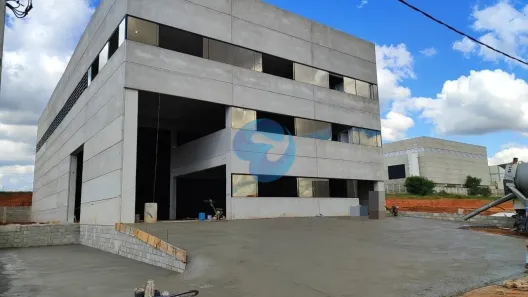 Galpão/Depósito/Armazém à venda, 800m² no Éden, Sorocaba