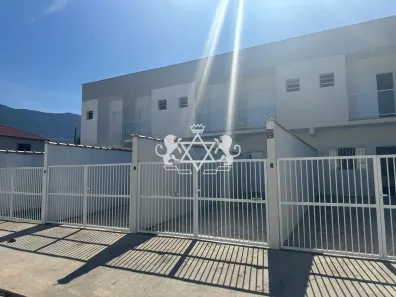 Sobrado com 3 Quartos à venda, 79m² no Portal da Fazendinha, Caraguatatuba