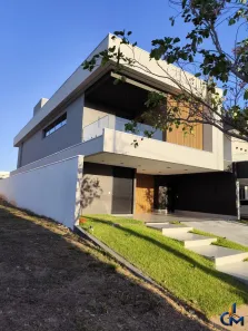 Sobrado com 3 Quartos à venda, 245m² no Condomínio Belvedere II, Cuiabá