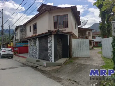 Imóvel Comercial com 10 Quartos à venda, 450m² no Maranduba, Ubatuba