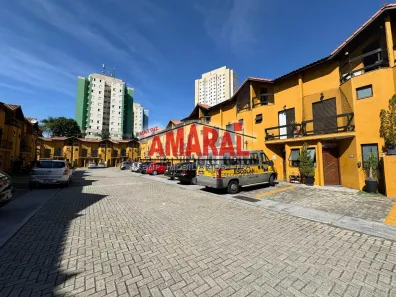 Sobrado com 3 Quartos à venda, 71m² no Cidade Líder, São Paulo