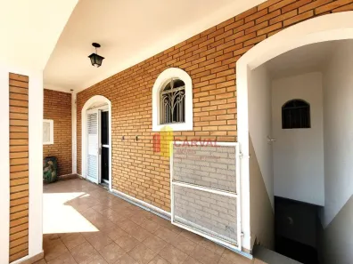 Casa com 3 Quartos para alugar, 189m² no Jardim das Laranjeiras, Jaguariúna