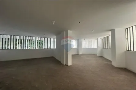 Ponto Comercial para alugar, 128m² no Funcionários, Belo Horizonte