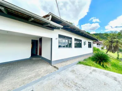 Casa com 3 Quartos à venda, 159m² no Nova Esperança, Blumenau