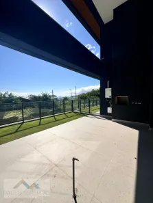 Apartamento com 2 Quartos à venda, 100m² no Jurerê, Florianópolis
