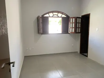 Casa com 3 Quartos para alugar, 174m² no Parque Imperial, Campos dos Goytacazes