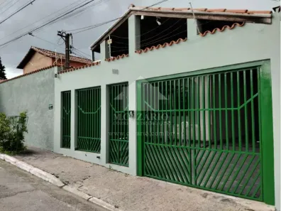 Casa com 3 Quartos à venda, 220m² no Vila Resende, Caçapava