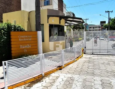 Apartamento com 2 Quartos para alugar, 52m² no Trindade, Florianópolis