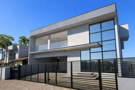 Casa com 6 Quartos à venda, 472m² no Vila Nova, Joinville