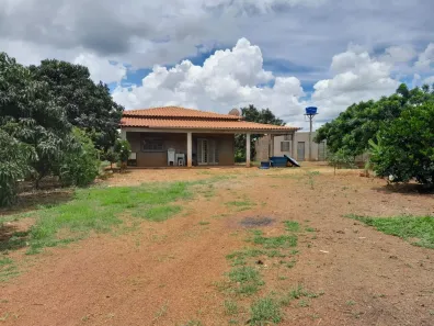 Fazenda/Sítio com 4 Quartos à venda, 180m² no Área Rural de São Sebastião, Brasília