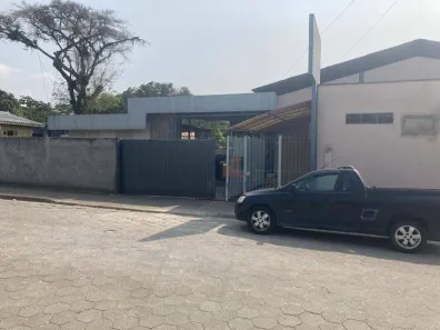 Galpão/Depósito/Armazém à venda, 390m² no Bela Vista, Palhoça