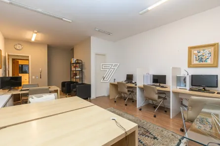 Sala Comercial à venda, 37m² no Centro, Curitiba