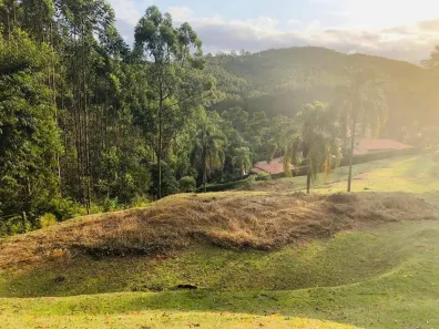 Lote/Terreno à venda, 798m² no Fazenda Palao (Alpes de Guararema), Guararema