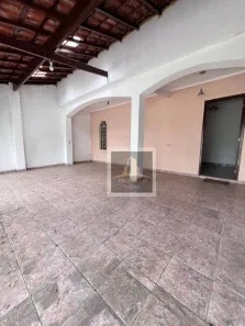 Casa com 3 Quartos à venda, 175m² no Recanto dos Pinheiros, São José dos Campos