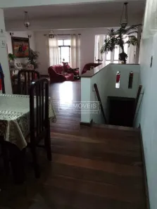 Casa com 3 Quartos à venda, 182m² no Embaré, Santos