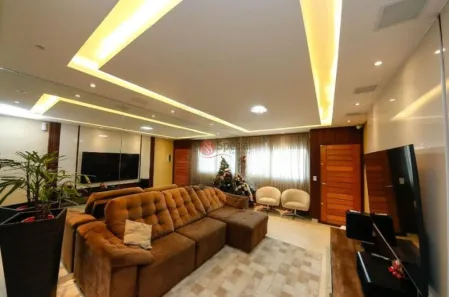 Sobrado com 4 Quartos à venda, 177m² no Vila Formosa, São Paulo