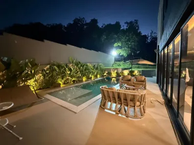 Casa com 4 Quartos à venda, 371m² no Várzea, Recife