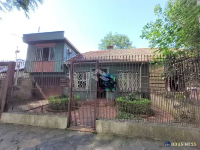 Casa com 3 Quartos à venda, 130m² no Petrópolis, Porto Alegre