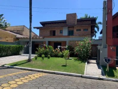 Casa de Condomínio com 5 Quartos à venda, 309m² no Jardim Acapulco, Guarujá
