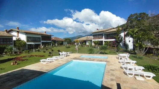 Casa de Condomínio com 3 Quartos à venda, 223m² no Parque do Imbui, Teresópolis