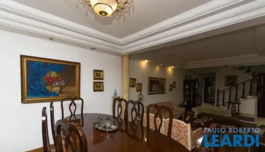 Casa com 3 Quartos à venda, 380m² no Vila Mariana, São Paulo