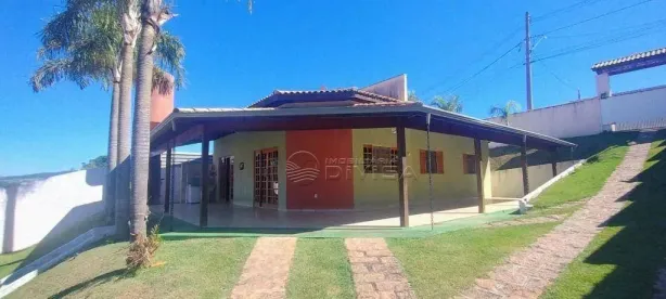 Fazenda/Sítio com 3 Quartos à venda, 224m² no Parque dos Cafezais 1, Itupeva