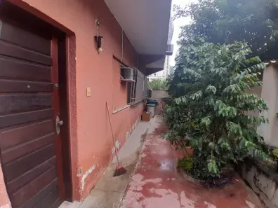 Casa com 6 Quartos à venda, 200m² no Santa Rosa, Niterói