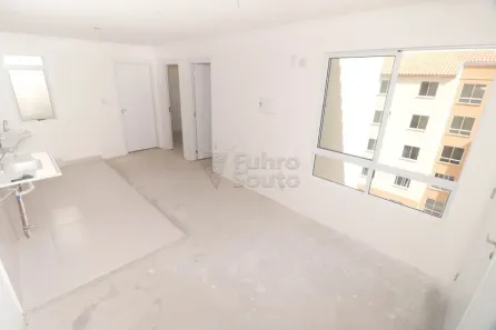 Apartamento com 2 Quartos para alugar, 43m² no Três Vendas, Pelotas