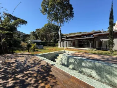 Casa com 4 Quartos à venda, 420m² no Pedro do Rio, Petrópolis