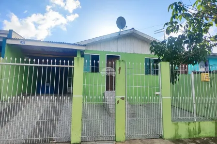 Casa com 3 Quartos à venda, 80m² no Maracanã, Colombo