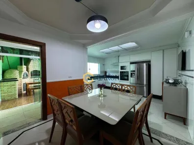 Sobrado com 4 Quartos à venda, 194m² no Parque São Domingos, São Paulo