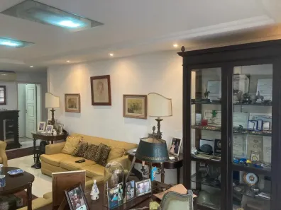 Apartamento com 3 Quartos à venda, 184m² no Copacabana, Rio de Janeiro