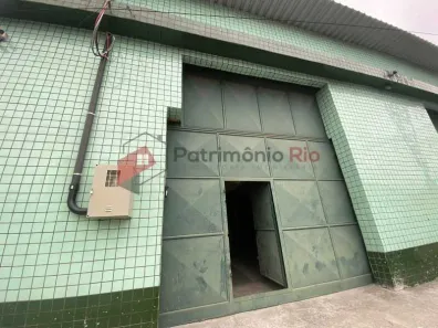 Galpão/Depósito/Armazém à venda, 320m² no Brás de Pina, Rio de Janeiro