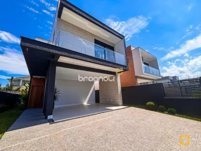 Casa com 4 Quartos à venda, 234m² no Ingleses do Rio Vermelho, Florianópolis