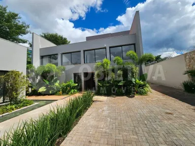 Sala Comercial para alugar, 28m² no Morada da Colina, Uberlândia