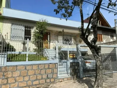 Casa com 3 Quartos à venda, 170m² no Vila Ipiranga, Porto Alegre