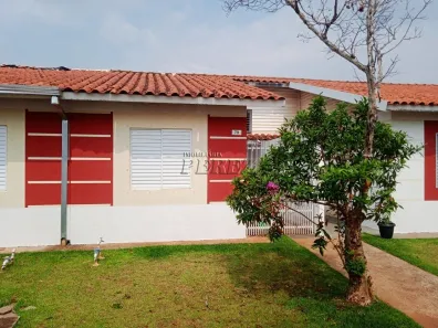 Casa de Condomínio com 3 Quartos à venda, 71m² no Heimtal, Londrina