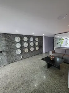 Apartamento com 2 Quartos para alugar, 80m² no Boa Viagem, Recife