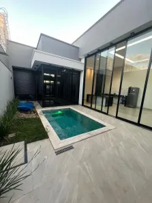 Casa com 3 Quartos à venda, 280m² no Interlagos, Araguari
