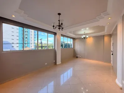 Apartamento com 3 Quartos para alugar, 138m² no Zona 01, Maringá