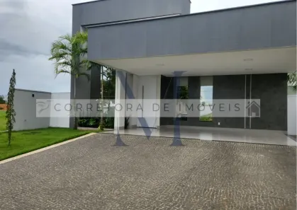 Casa com 3 Quartos para alugar, 196m² no Plano Diretor Sul, Palmas