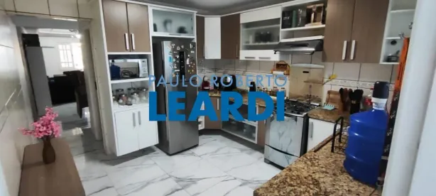 Sobrado com 2 Quartos à venda, 120m² no Chácara das Flores, Mogi das Cruzes