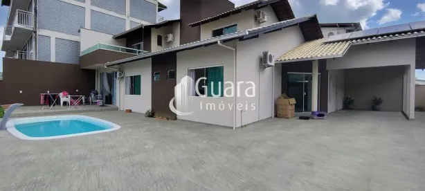 Casa com 4 Quartos à venda, 250m² no Imigrantes, Guaramirim