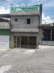 Casa com 7 Quartos à venda, 182m² no Jardim Barão, Ferraz de Vasconcelos