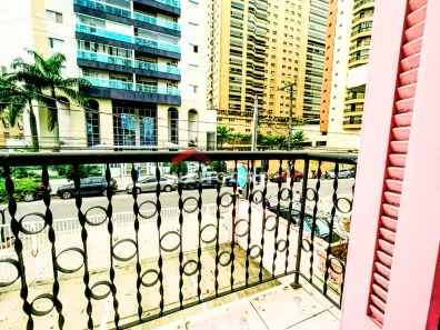 Sobrado com 4 Quartos à venda, 300m² no Embaré, Santos