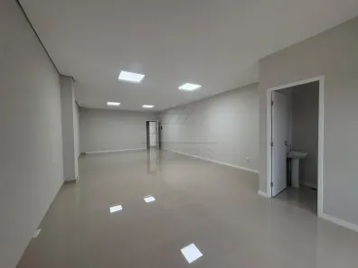 Sala Comercial para alugar, 50m² no Vila Rehder, Americana