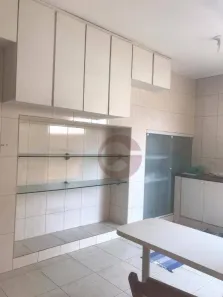 Casa com 3 Quartos à venda, 180m² no Jardim Alvorada (Zona Oeste), São Paulo